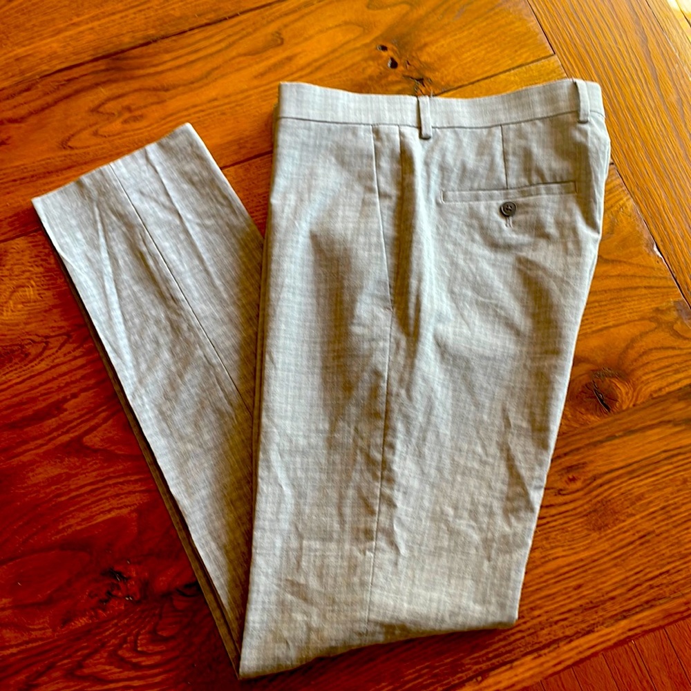 Kenneth Cole Reaction gray dress pants 32x32